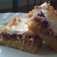 Almond-Raspberry Meringue Bars Recipe
