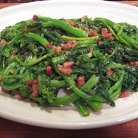 Broccoli Rabe With Garlic and Pancetta Recipe