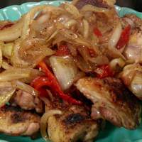 Broiled Chicken Thighs with Fennel, Onions, and Roasted Red Peppers Recipe