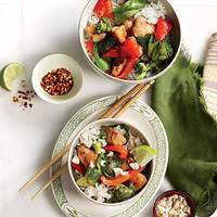 Chicken and Basil Rice Bowl with Cashews Recipe