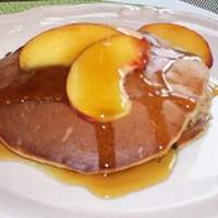 Cinnamon-Peach Cottage Cheese Pancakes Recipe