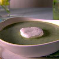 Creamy Arugula and Lettuce Soup with Goat Cheese Recipe
