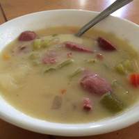 Creamy Kielbasa and Potato Soup Recipe