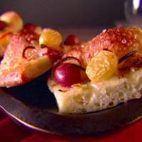 Focaccia with Rosemary and Grapes Recipe