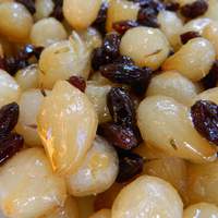 Glazed Pearl Onions With Raisins And Almonds Recipe