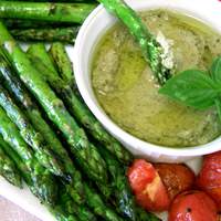 Grilled Tomatoes and Asparagus With Pesto Garnish Recipe