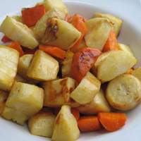 Honey and Balsamic Oven-Roasted Carrots and Parsnips Recipe