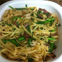 Linguine with Asparagus, Bacon, and Arugula Recipe
