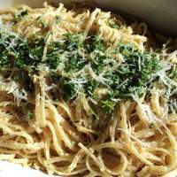 Nif's Baconless Pasta Carbonara With Breadcrumbs Recipe