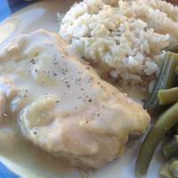 Slow Cook Down Home Pork Chops and Gravy Recipe