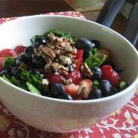 Spinach Salad With Berries and Curry Dressing Recipe