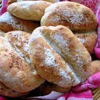 Traditional French Pistolets - Little Onion and Rye Bread Rolls Recipe