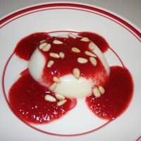 Ww Panna Cotta With Strawberry Sauce and Pine Nuts Recipe