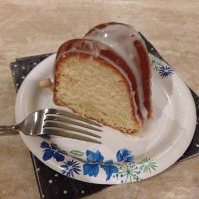 7-Up Bundt Cake - RecipeNode.com