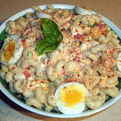 Amish Macaroni Salad - RecipeNode.com