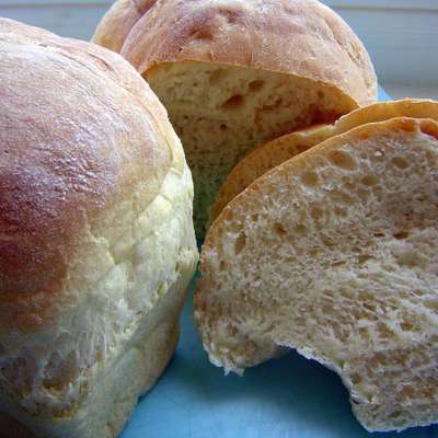 Awesome Homemade Crusty Bread (Bread Machine) - RecipeNode.com