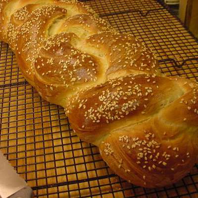 B H & G Challah Bread - RecipeNode.com
