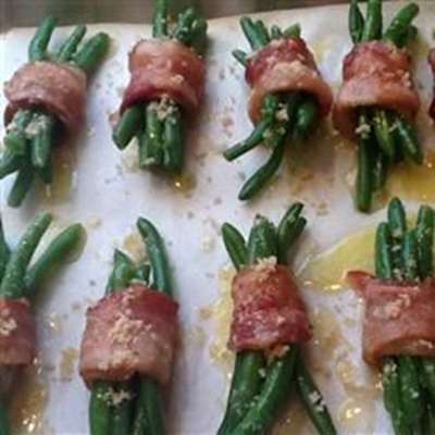 Bacon Wrapped Green Beans - RecipeNode.com