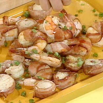 Bacon Wrapped Shrimp and Scallops - RecipeNode.com