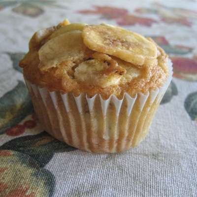 Banana Muffins with a Crunch - RecipeNode.com