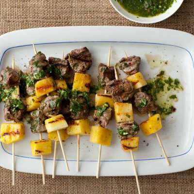 Beef Pops with Pineapple and Parsley Sauce - RecipeNode.com