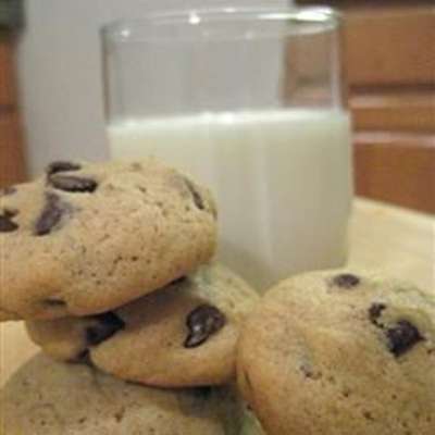 Best Ever Chocolate Chip Cookies III - RecipeNode.com