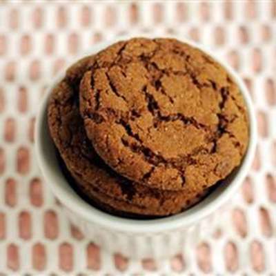 Big Soft Ginger Cookies - RecipeNode.com