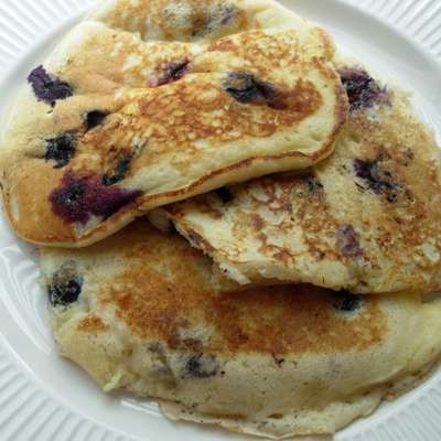 Blueberry Blueberry Sour Cream Pancakes - RecipeNode.com