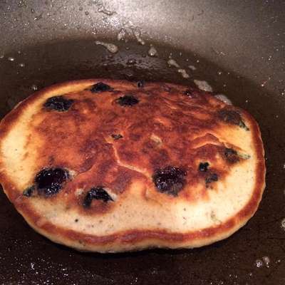 Blueberry Pancakes - RecipeNode.com