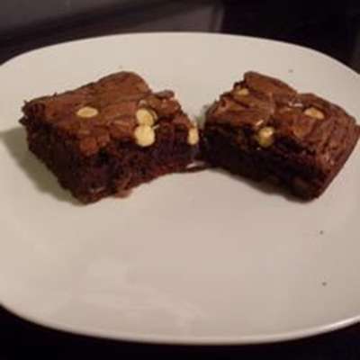 Bodacious Brownies - RecipeNode.com