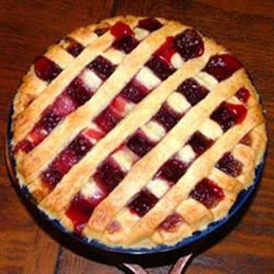Brigid's Blackberry Pie - RecipeNode.com