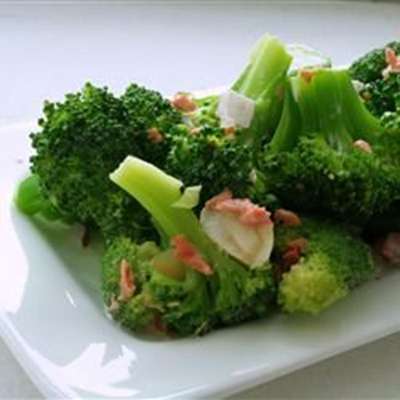 Broccoli Salad IV - RecipeNode.com