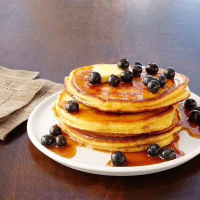 Buttermilk Pancakes With Vanilla Bean-Berry Syrup - RecipeNode.com
