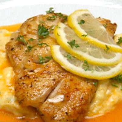 Cajun Snapper and Shrimp over Bacon Cheddar Cheese Grits with Red Pepper Coulis - RecipeNode.com