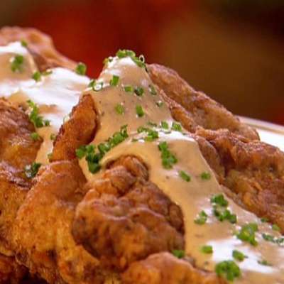 Chicken Fried Steak with Gravy - RecipeNode.com