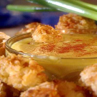 Chicken Nuggets with Honey Mustard Dipping Sauce - RecipeNode.com