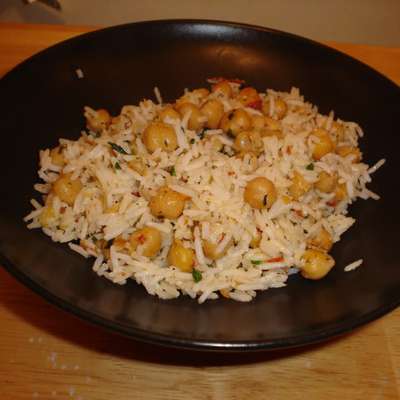 Chickpeas and Rice - RecipeNode.com