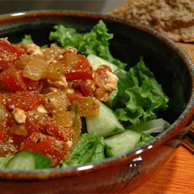Chickpeas in Tomato Sauce With Feta and Wine - RecipeNode.com