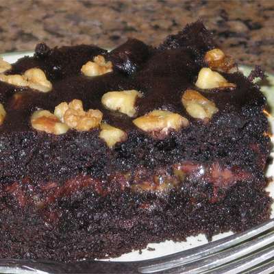 Chocolate Caramel Nut Cake - RecipeNode.com