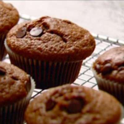 Chocolate Chocolate-Chip Muffins - RecipeNode.com