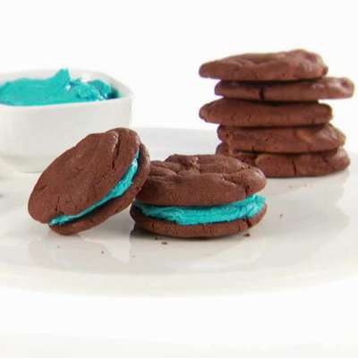 Chocolate Sandwich Cookies - RecipeNode.com