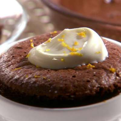 Chocolate Sponge Puddings - RecipeNode.com