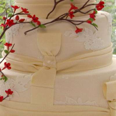 Cinnamon Vanilla Wedding Cake with Mexican Hot Chocolate Buttercream - RecipeNode.com