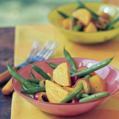 Citrus Pickled Red Onion and Golden Beet Salad with Green Beans - RecipeNode.com