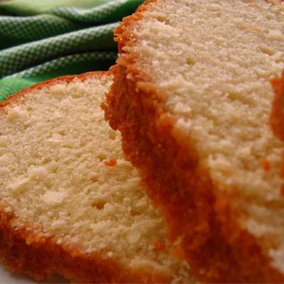 Coconut Cream Pound Cake - RecipeNode.com