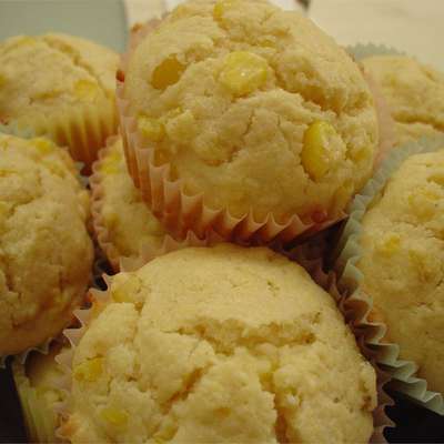 Cornbread Muffins I - RecipeNode.com