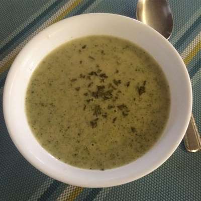 Creamy Broccoli Soup - RecipeNode.com