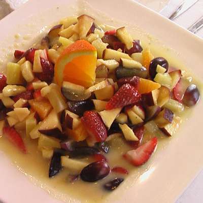 Creamy Fruit Salad - RecipeNode.com