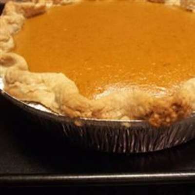 Creamy Pumpkin Pie - RecipeNode.com