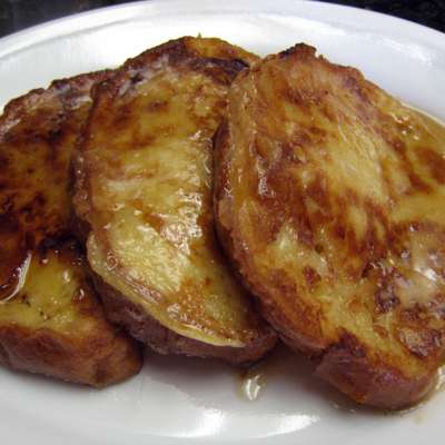 Denny's-Style French Toast - RecipeNode.com